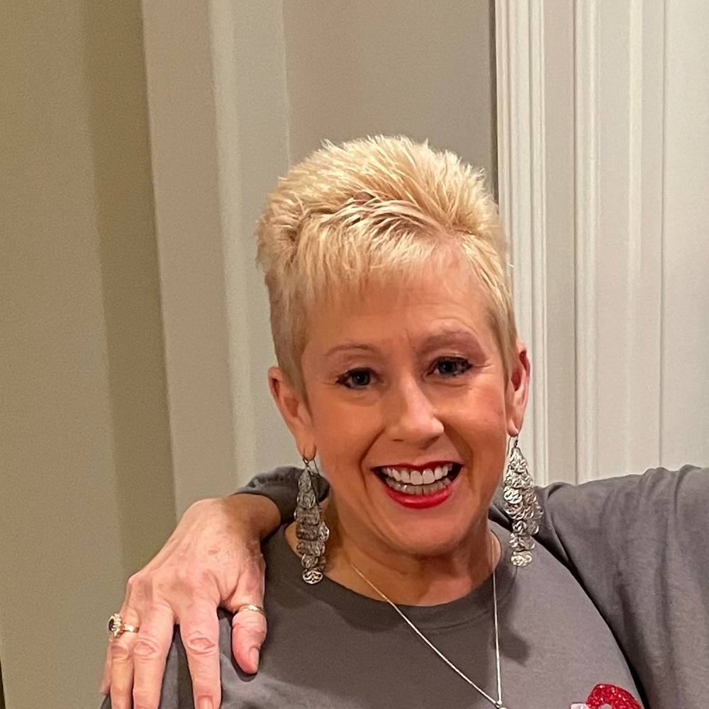 Meet your Posher, Andrea